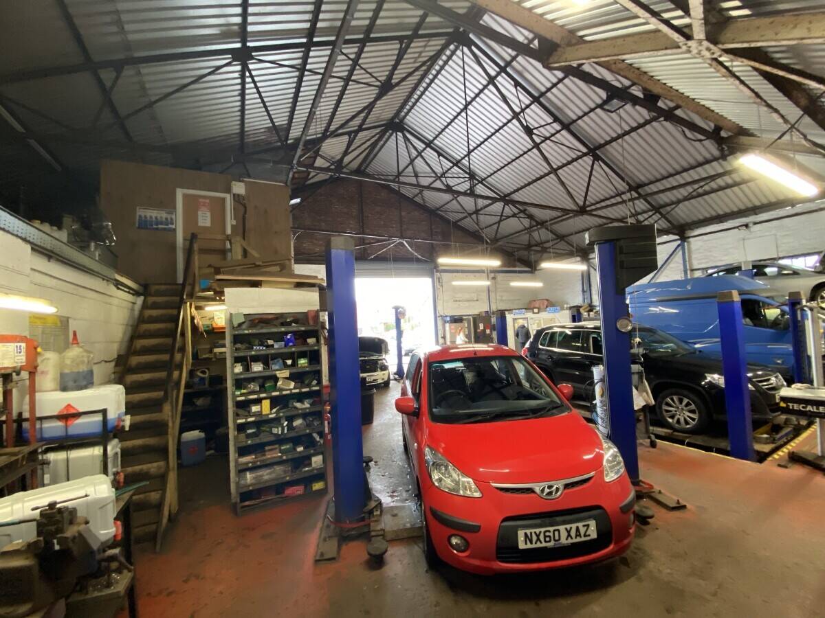 MOT, Service & Repair Garage (Freehold) in Middlesbrough