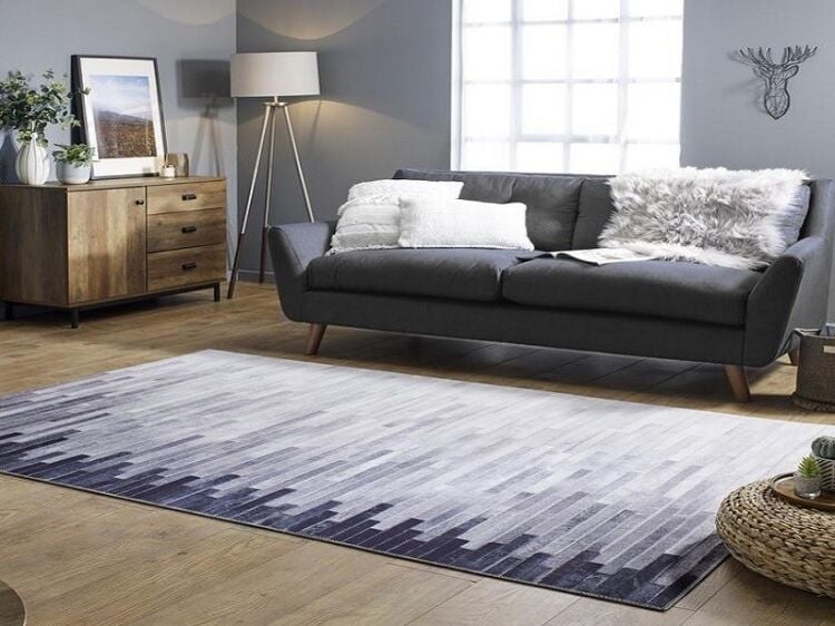 Well established Rugs/Home Décor business for sale.