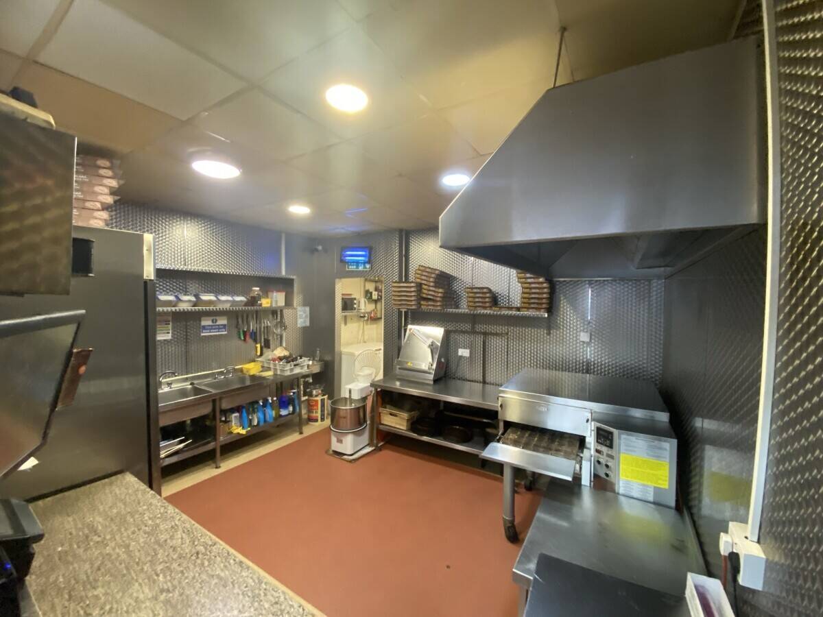 Kebab and pizza shop for sale Warrington Photo 4