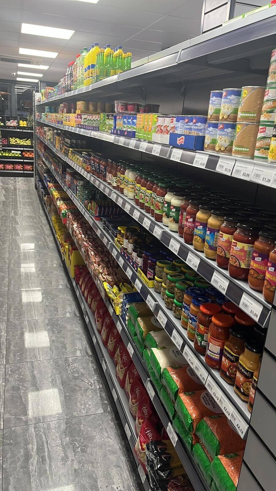 Supermarket for sale Photo 4