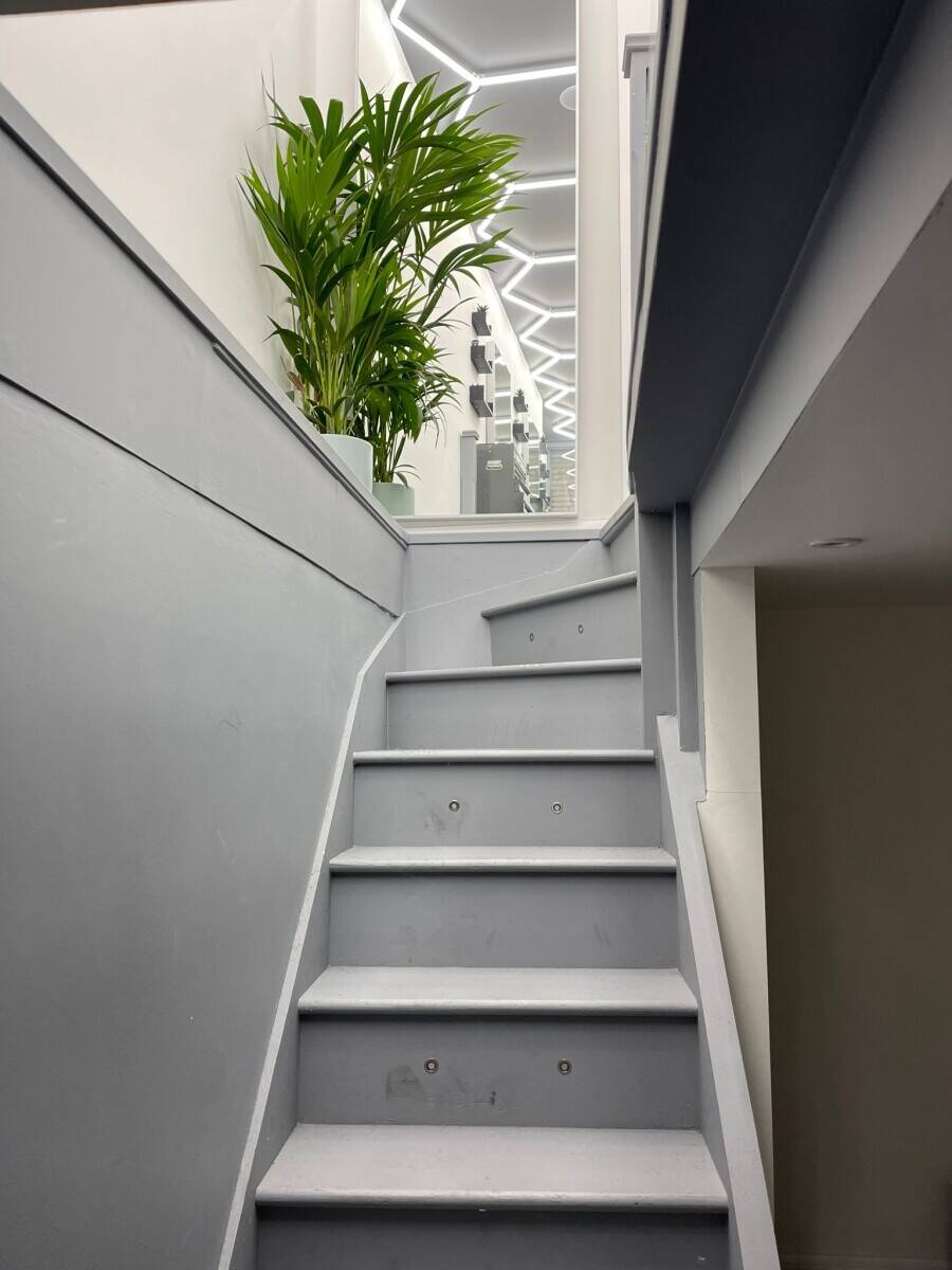 Beauty salon and Aesthetics clinic for sale in Finsbury Park