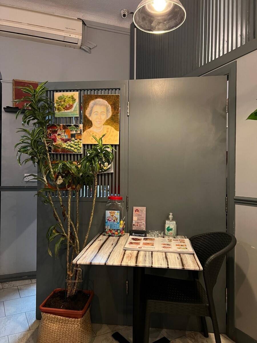 Thai restaurant for sale in London