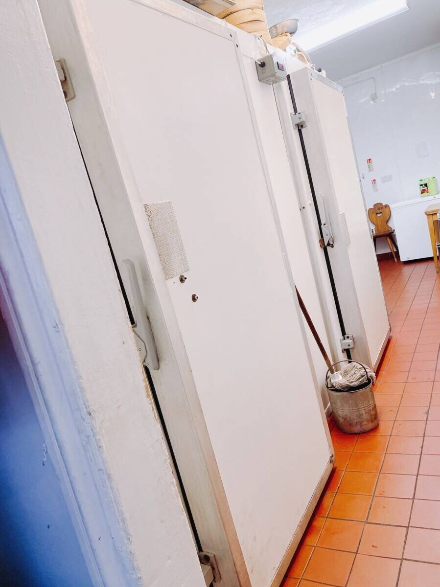 Chinese takeaway shop in Portsmouth Photo 4