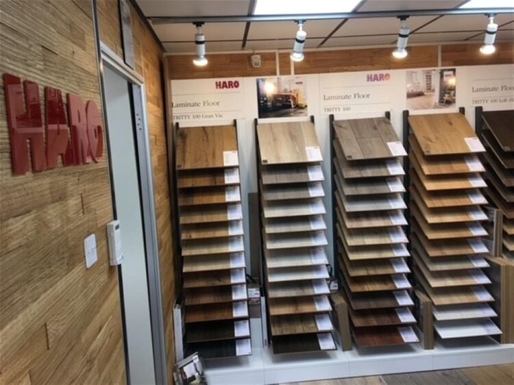 Retail For Sale in Knowsley