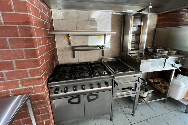 Takeaway Premises To Let - Johnstone