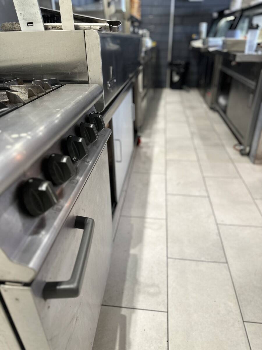 Greek Restaurant for sale in London
