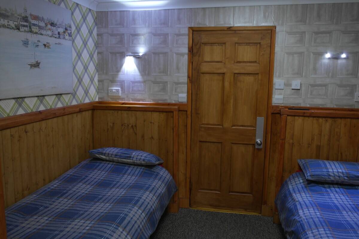 Scottish Highlands Lodge For Sale Drumnadrochit Loch Ness