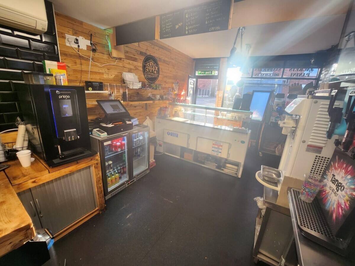 Fantastic FOOD business opportunity - Sandwich shop for sale Photo 4