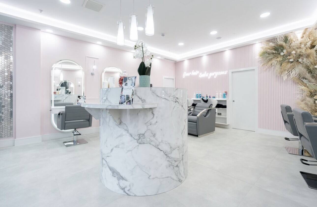 Popular Hair & Beauty Salon in Nine Elms/Battersea Power Station Photo 4