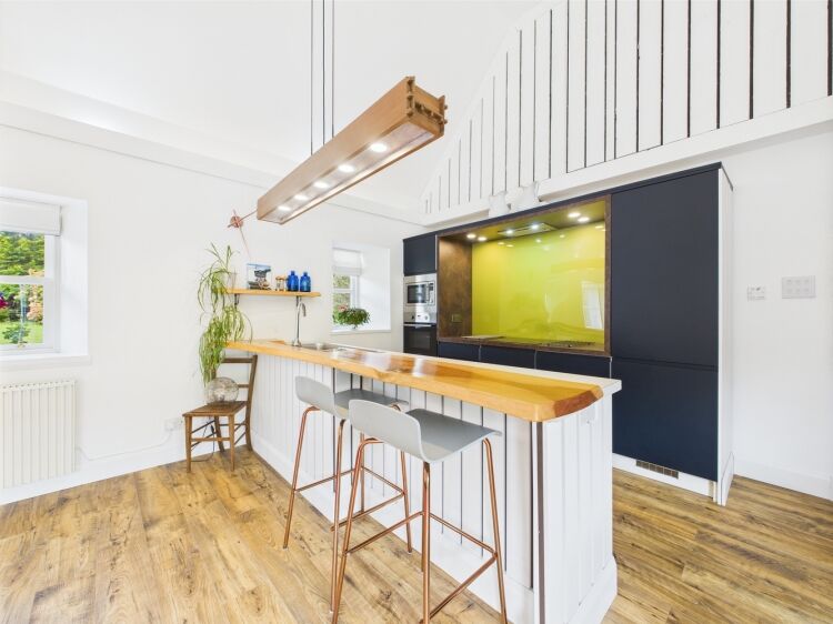 6 Self-Catering Properties with Potential for Further Development