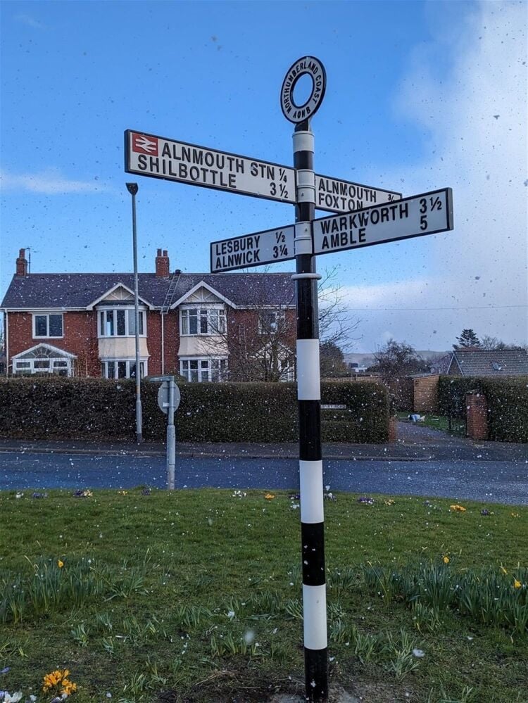 SPECIALIST RESTORATION AND MAINTENANCE OF HISTORIC / TRADITIONAL ROAD SIGNAGE Photo 4