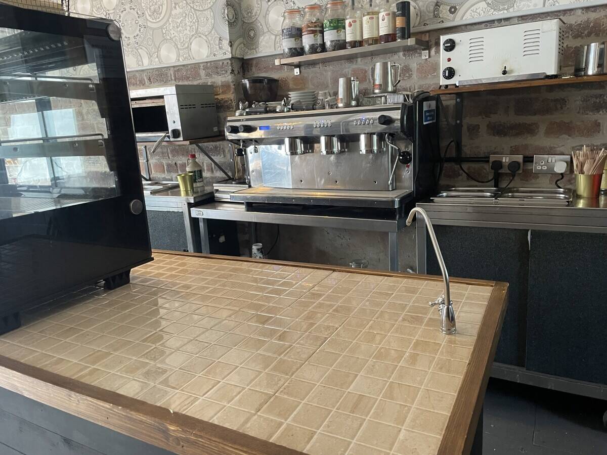 Trendy Cafe for sale in Bishopbriggs Photo 4