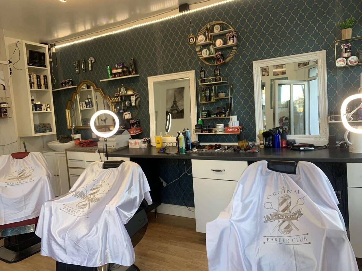 Popular Barber Shop For Sale In Carlisle Photo 4