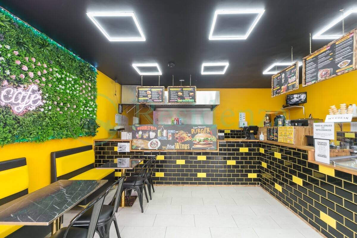 Residenza are proud to offer a stunning refurbished class E Burger and Dessert business in Annerley,