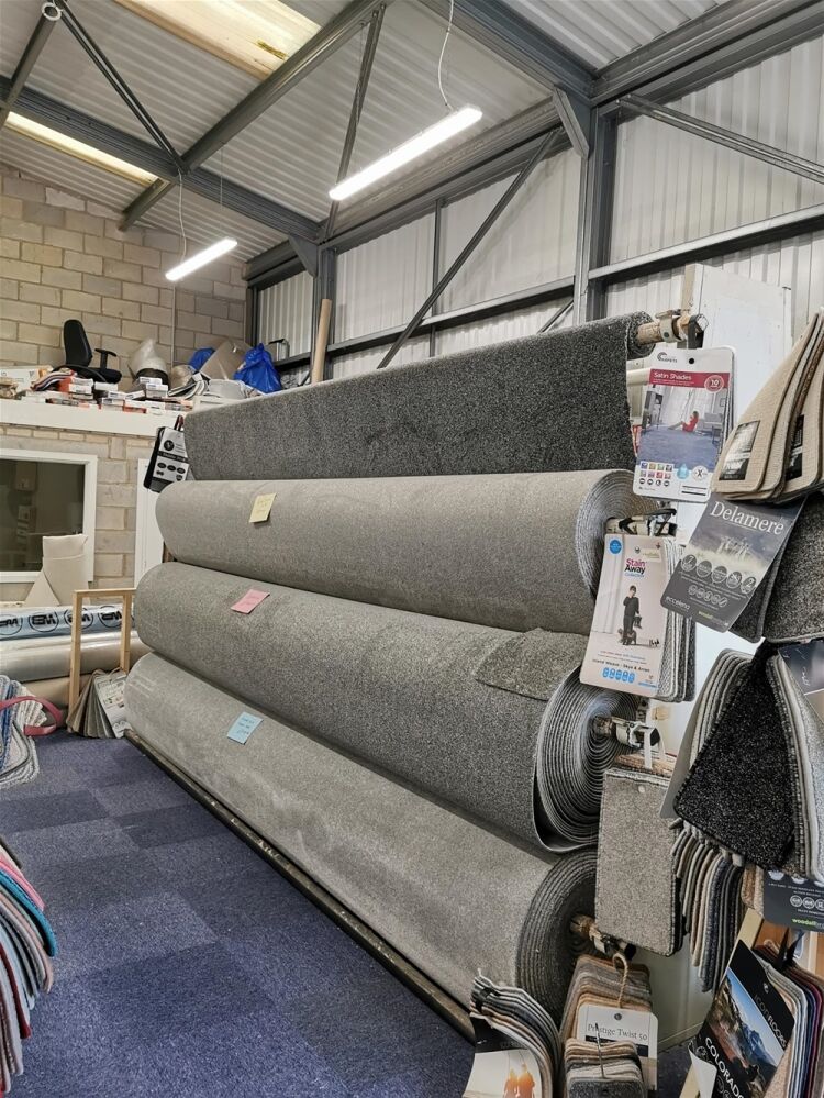 LONG ESTABLISHED CARPET & FLOORING COMPANY based RUNCORN Photo 4