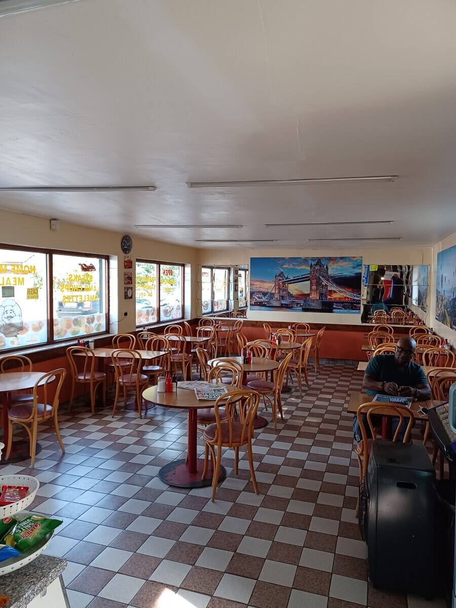 Cafe Restaurant for Sale in Thornton Heath, London