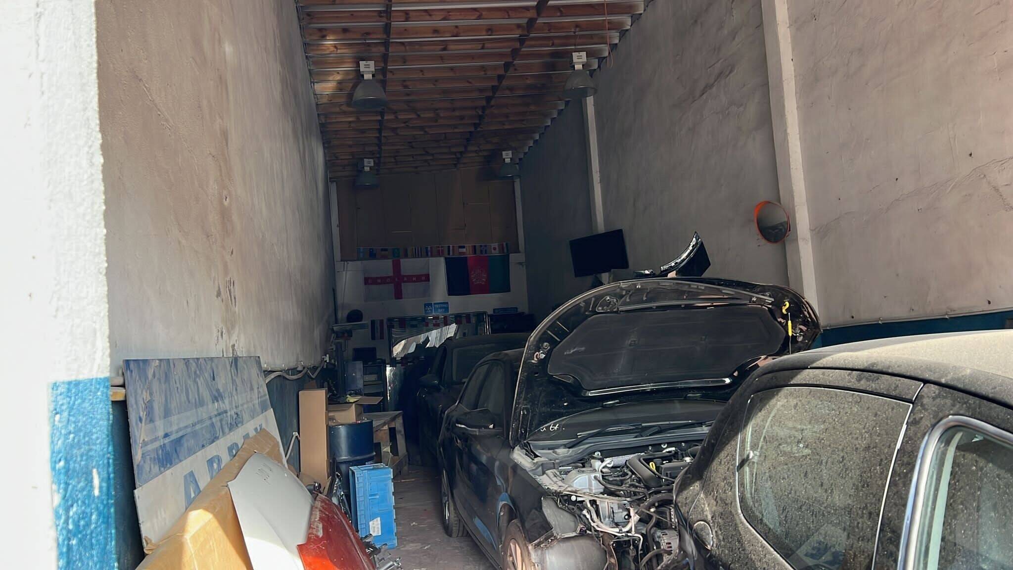 Car Vehicle Repair Garage and M.O.T Station Photo 5