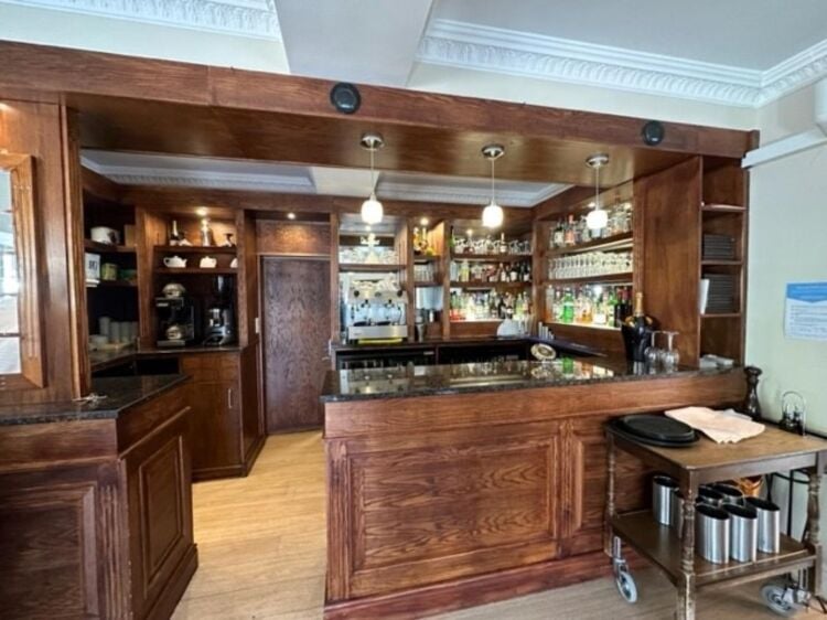 Leasehold Italian Restaurant Located In Sutton Coldfield