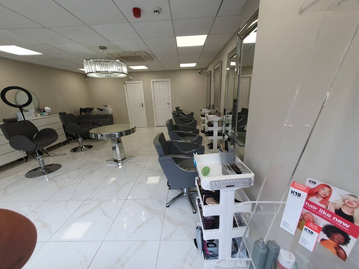 Hair & Beauty Salon Wallasey Photo 4