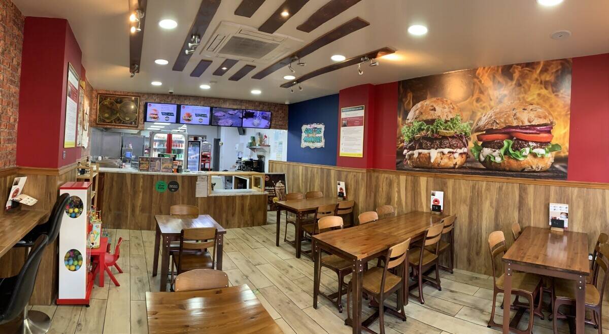 Burger House Takeaway and Restaurant in West Ealing West London