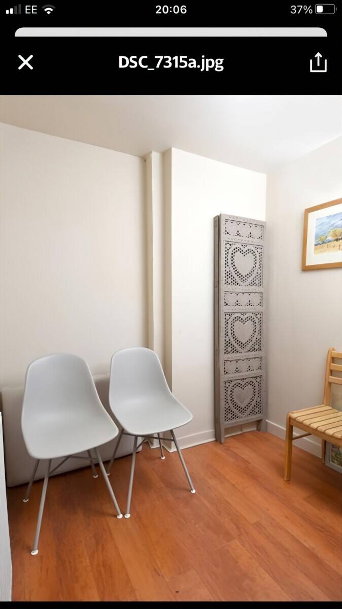 Selling due to Retirement: Profitable Glasgow Podiatry Clinic, 40 Years Established with Huge Growth Potential Photo 4