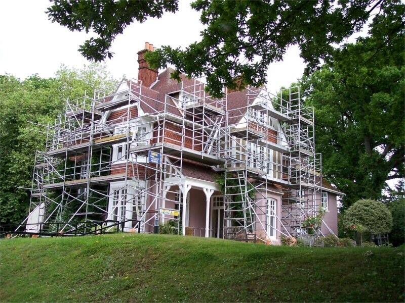 SCAFFOLD TOWER HIRE & ERECTION CONTRACTOR IN HAMPSHIRE