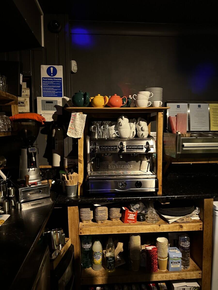 Cosy Coffee Shop and Bar