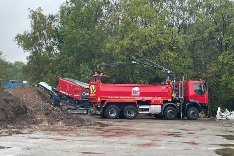 Specialist Plant & Grab Hire - Derbyshire Photo 4