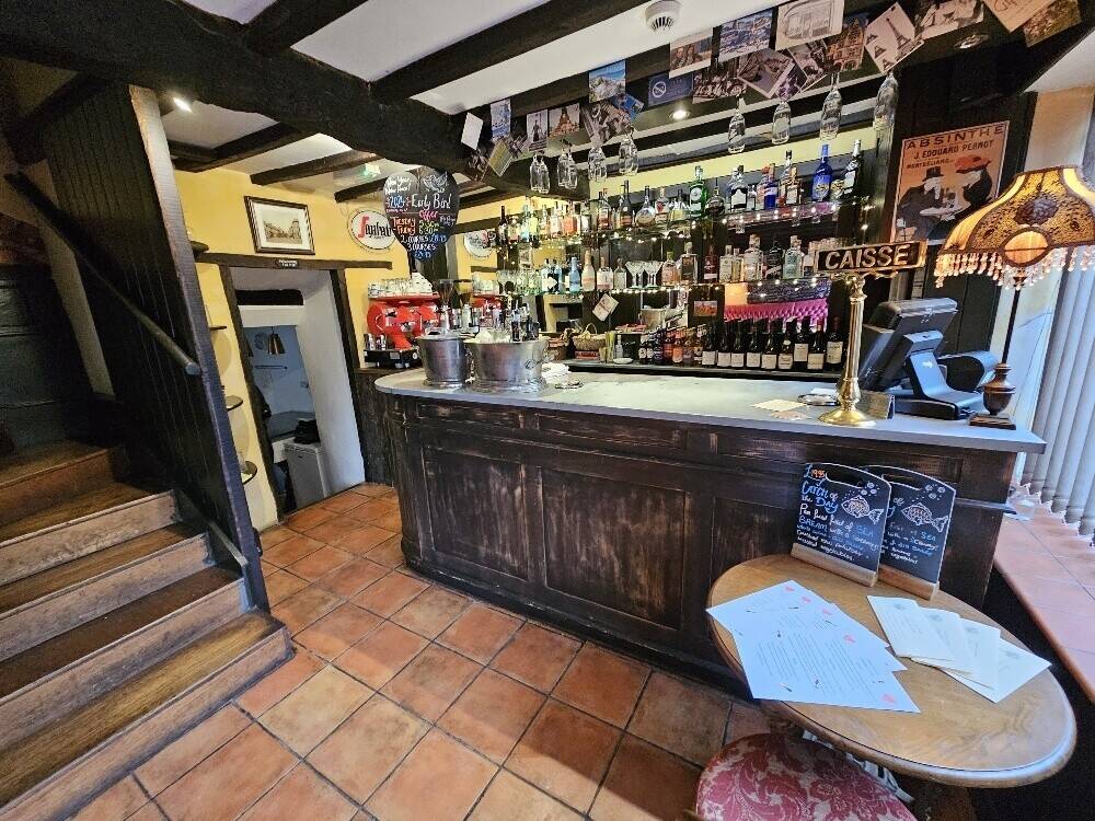 Profitable and Well Presented 40+ Cover Licensed Bistro and Restaurant In A Devon Town