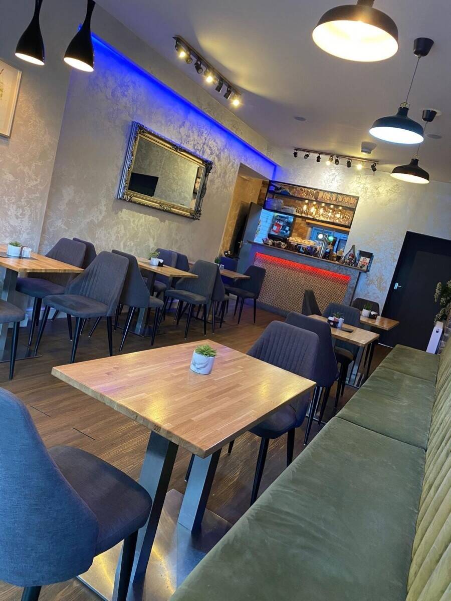 A fully refurbished shisha lounge, events bar, snooker