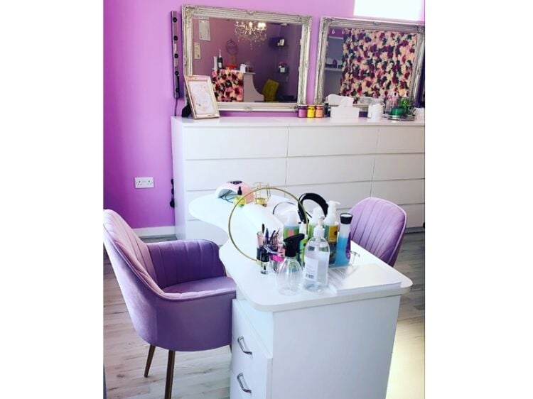 Community Favourite Beauty Studio – Warm, Relaxing Atmosphere