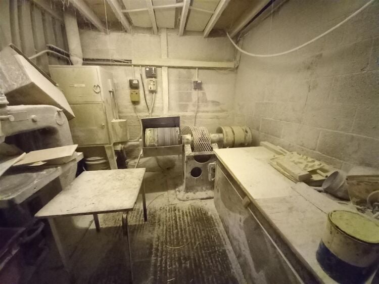 Manufacturing For Sale in Leicester