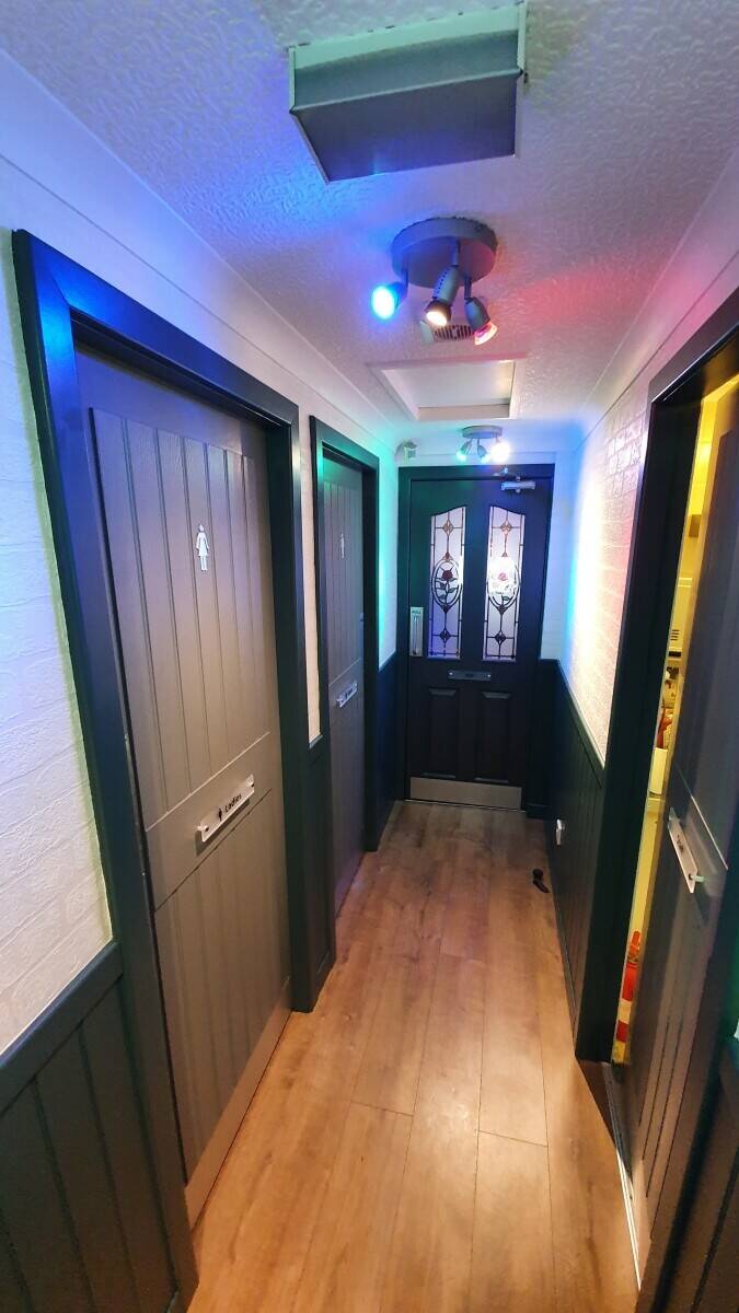 Refurbished fully licensed Bistro