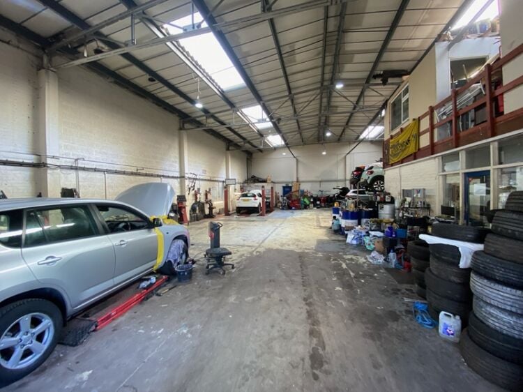 Award Winning Car Repair/Mot & Car Sales Business For Sale Photo 4