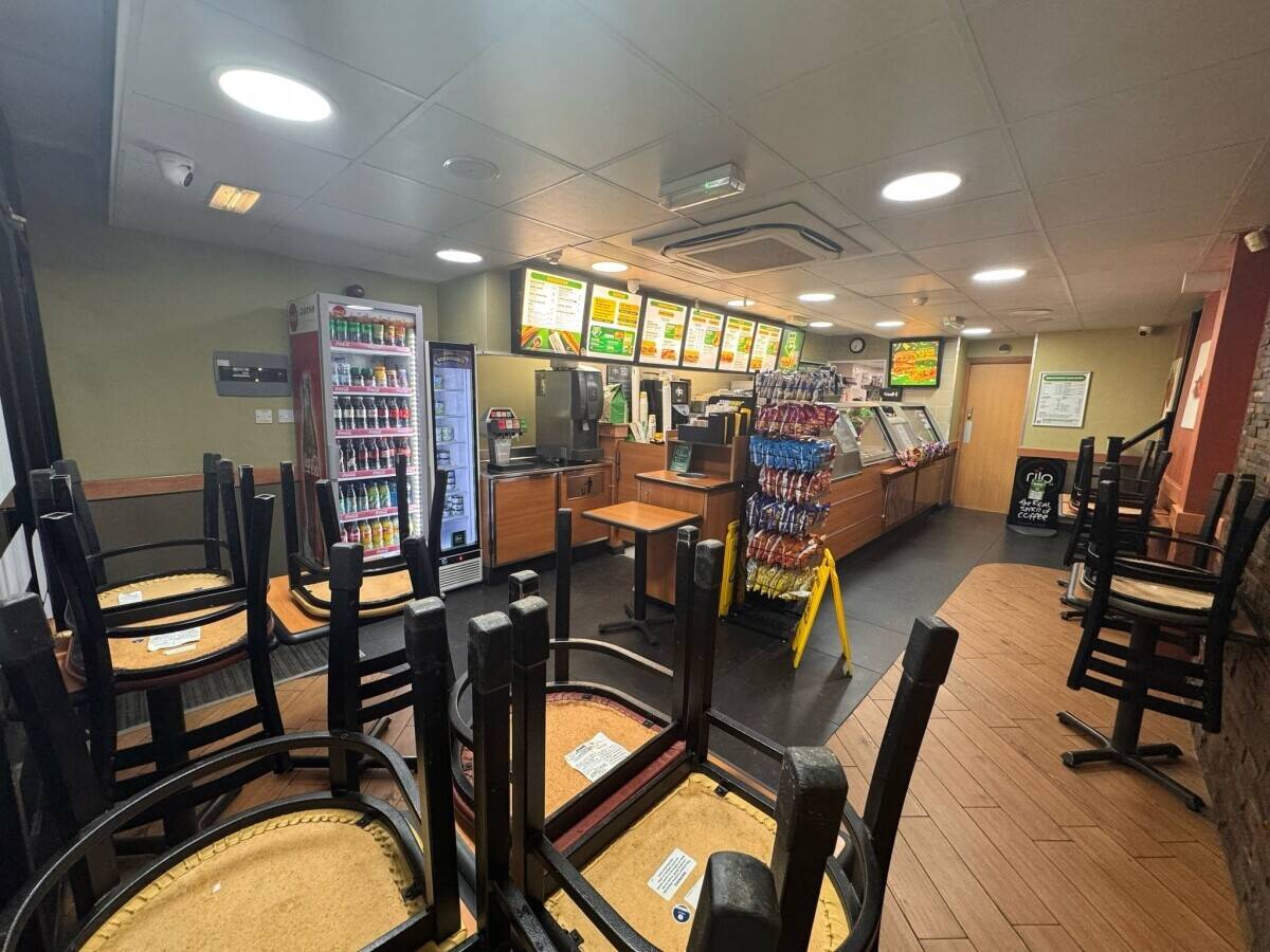 Exceptional Business Opportunity: Subway Franchise For Sale in Sittingbourne! Photo 4