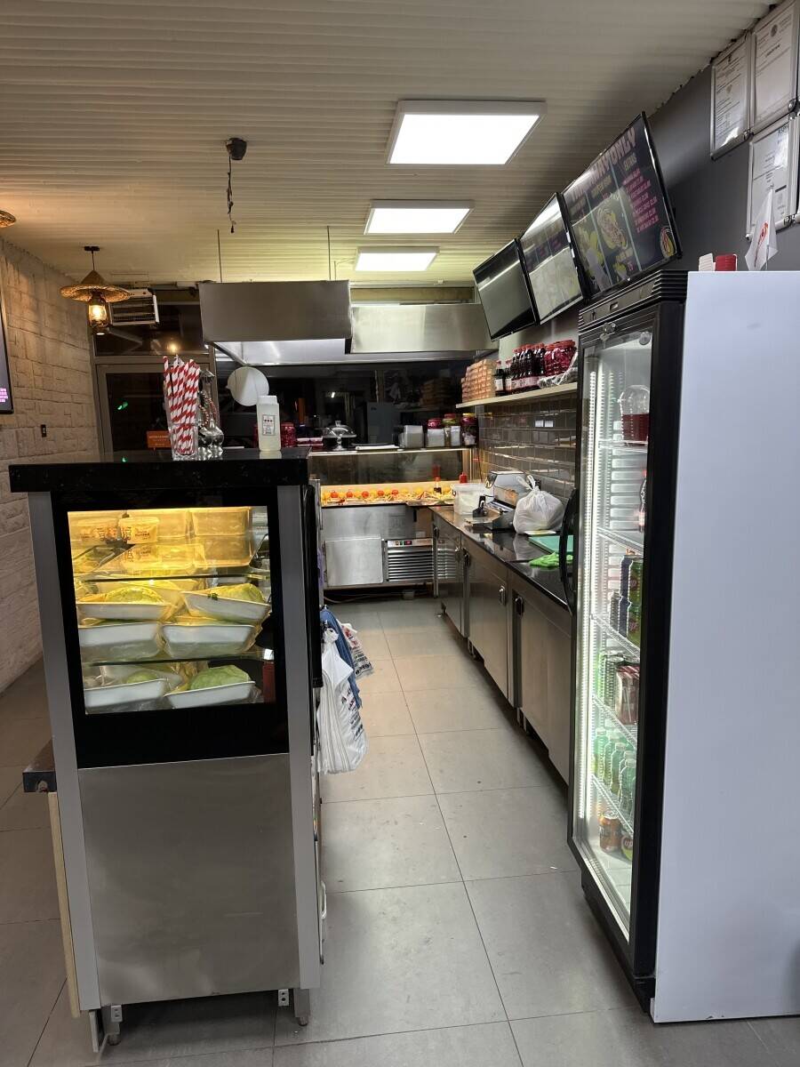 Popular Turkish Restaurant For Sale in Green Lanes Haringey Photo 4