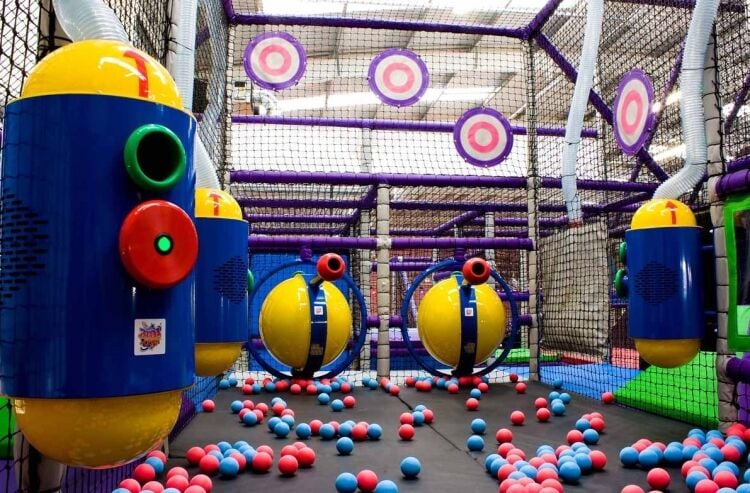 Indoor Entertainment Venue – South East England