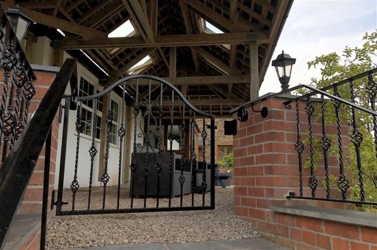 A 14TH CENTURY HOTEL, BAR AND RESTAURANT Photo 4