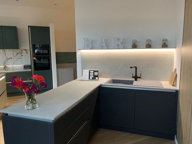 Well-Established Business Specialising in Premium Kitchens and Bathrooms Based in Surrey Photo 4