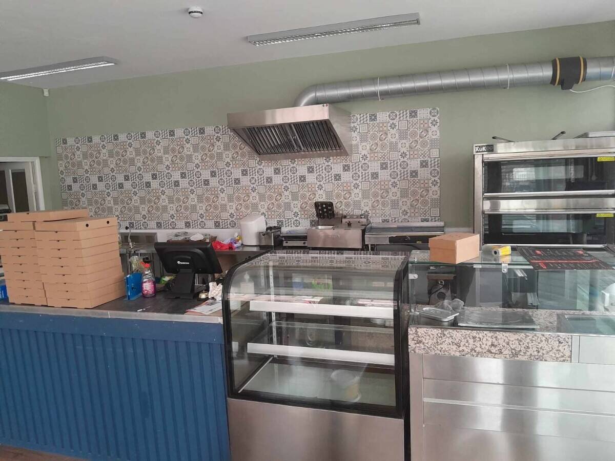 Freehold Corner Pizza Restaurant For Sale Photo 5