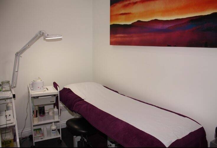 Well-established and popular beauty clinic based in an ideal area of Hertfordshire.
