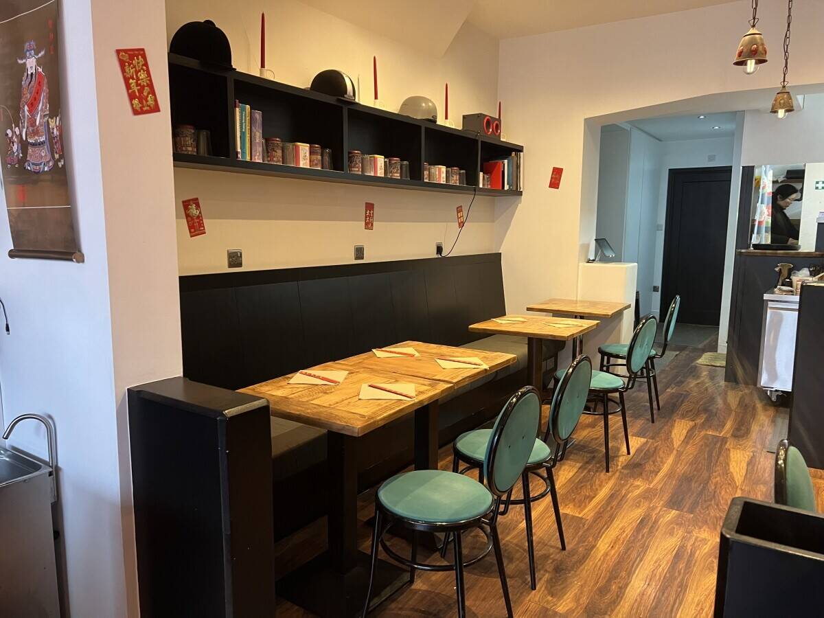 Leasehold Chinese Restaurant for sale in Crouch End London 11 years renewal lease Photo 5