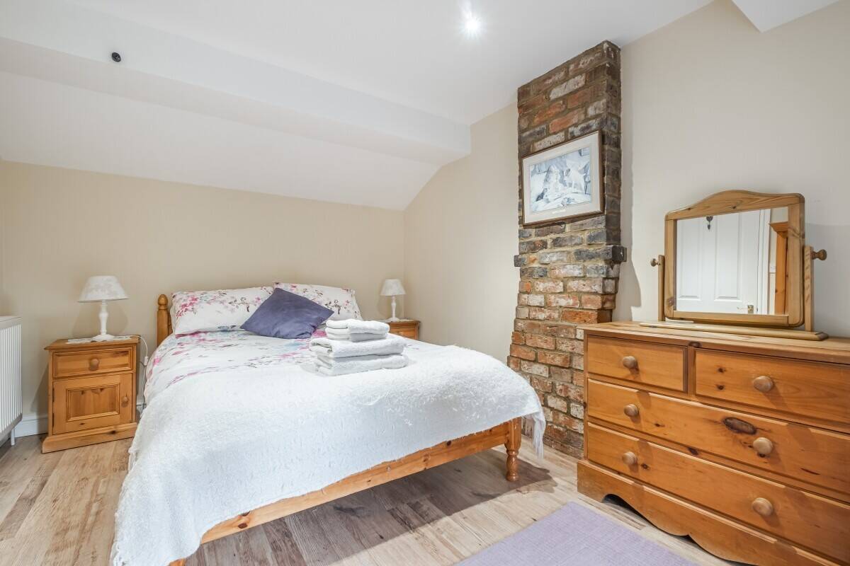 Three highly rated holiday lets, and a beautiful four-bedroom family home in the highly desirable village of Blisworth. 