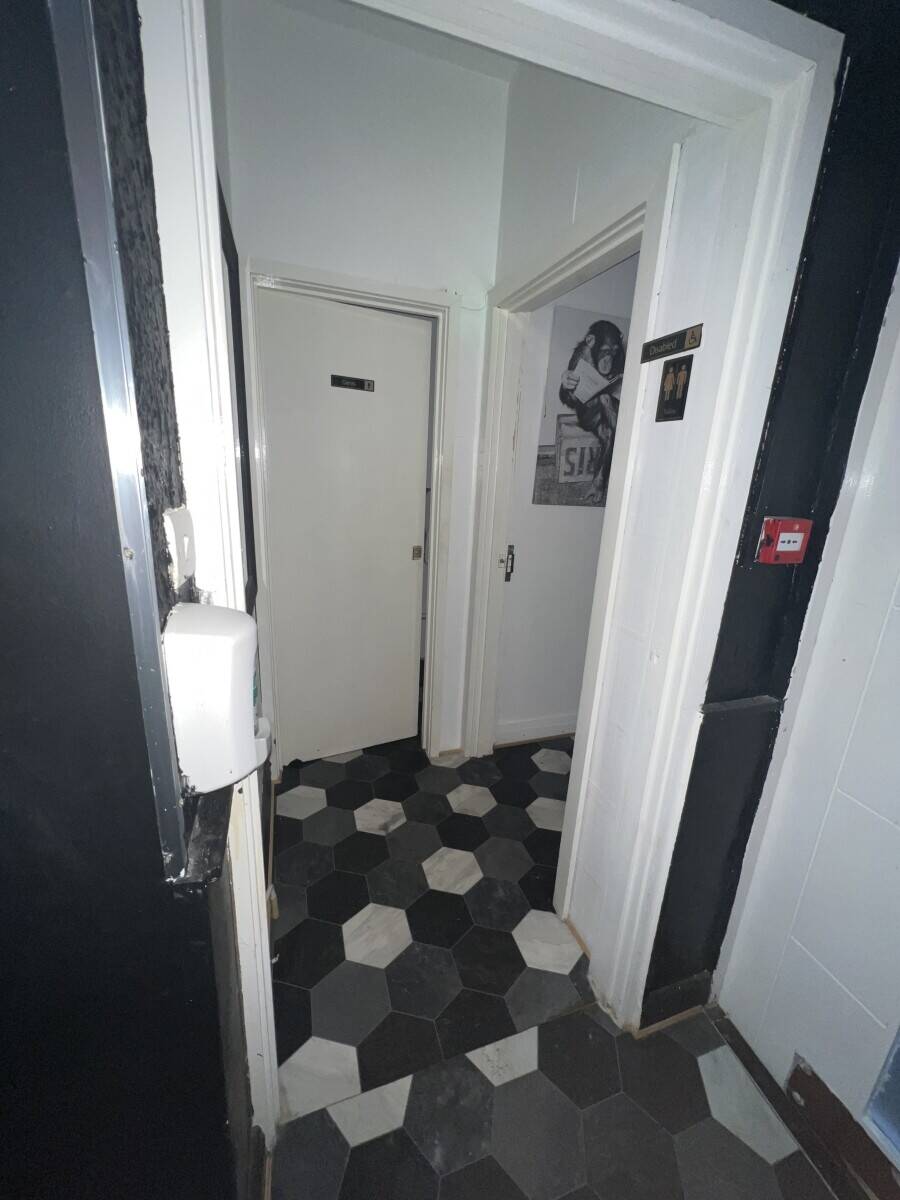 Tapas Bar for sale in Woodgate, Leciester Photo 5