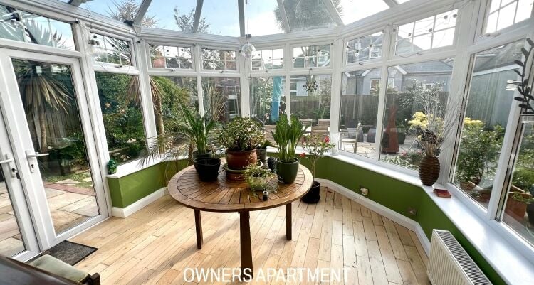 High Quality Home & Income Self-Catering Holiday Letting Business in Much Sought-After Alum Chine Photo 4