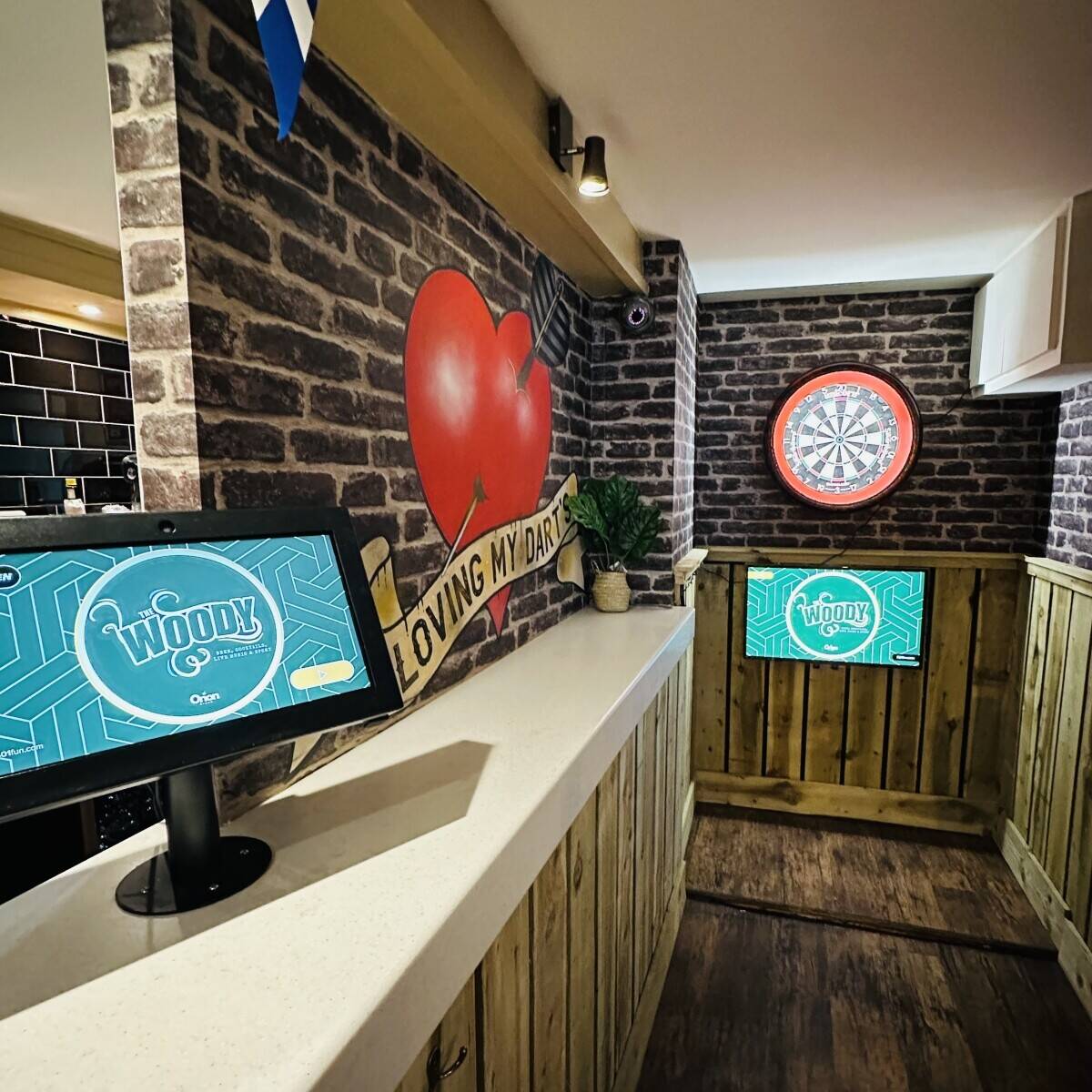 60 Cover Attractive Town Centre Restaurant & 40 Cover Separate Bar
