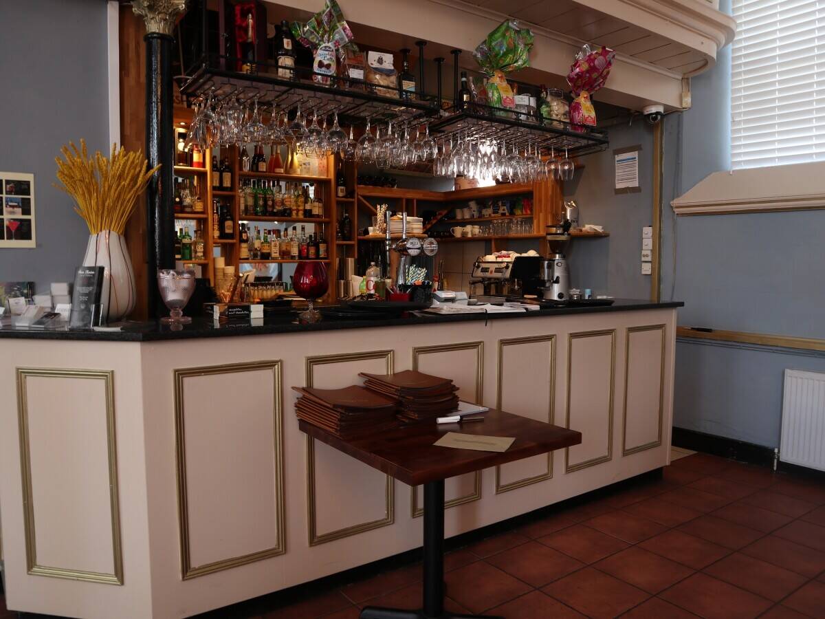 DORSET - BESPOKE TOWN CENTRE LICENSED ITALIAN RESTAURANT Photo 4