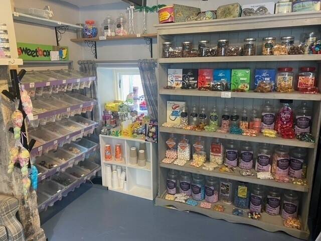 Traditional Sweet Shop serving hot and cold drinks in thriving market town location