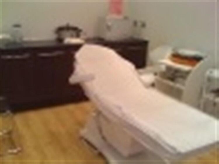 LEASEHOLD AESTHETICS & BEAUTY CLINIC