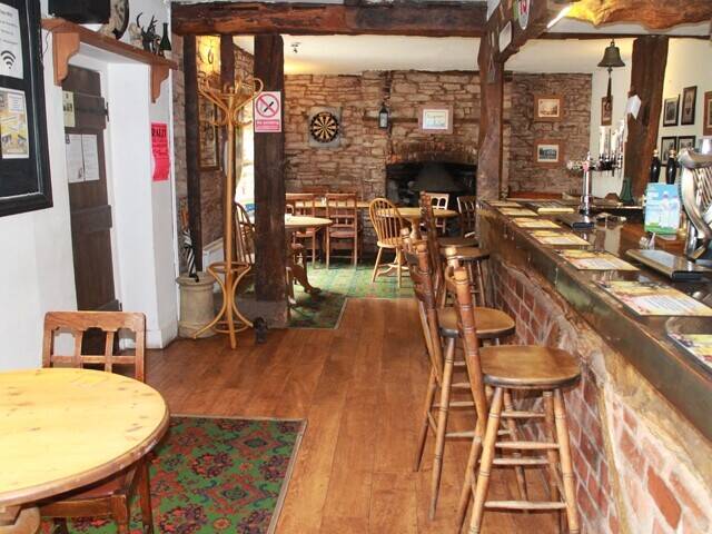 HEREFORDSHIRE - WYE VALLEY VILLAGE INN & GUEST HOUSE